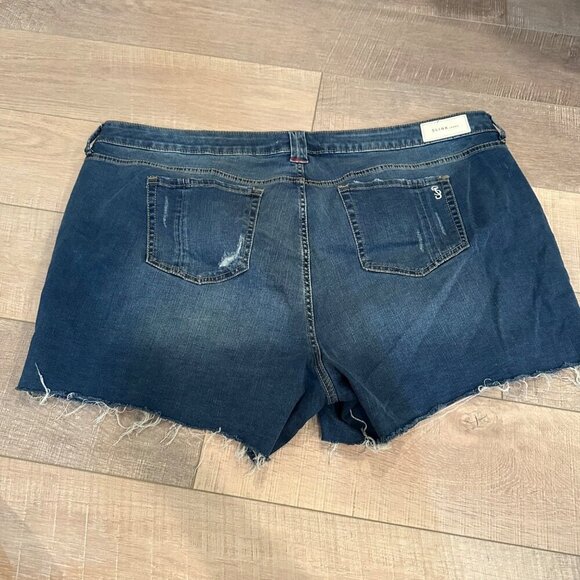 SLINK JEANS BLUE DENIM SHORTS CURVY SIZE 24 - Picture 7 of 7